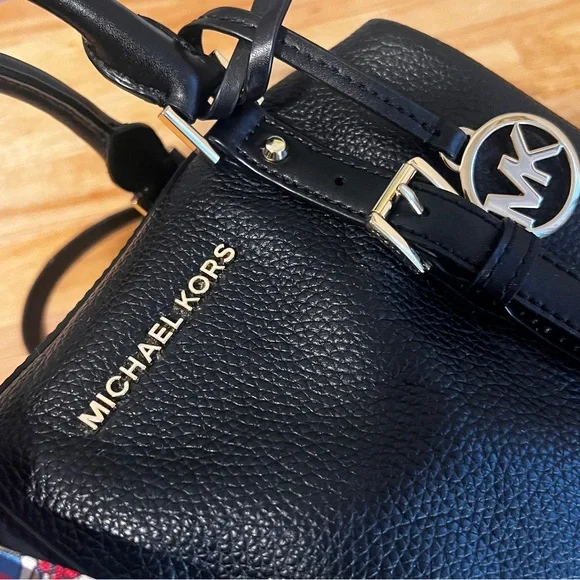 Michael Kors Bedford Black Pebbled Leather Crossbody Top Handle Bag - Picture 3 of 10